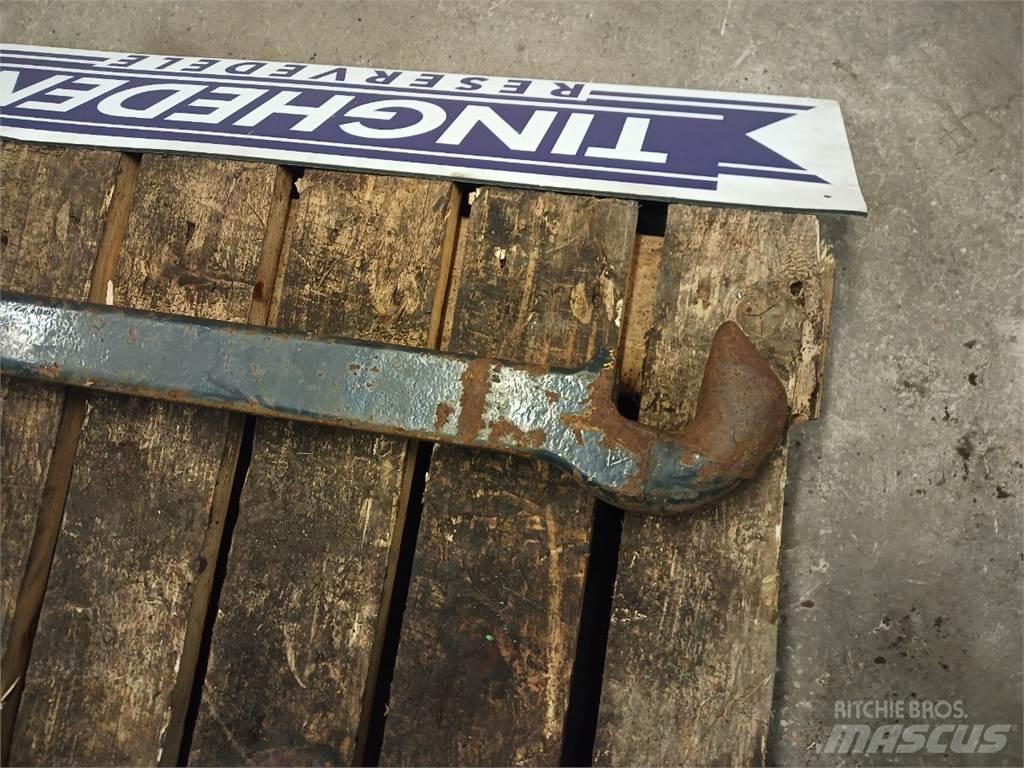  Trækbom Lisävarusteet ja komponentit