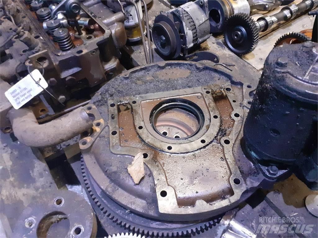 Valmet 411DL Moottorit