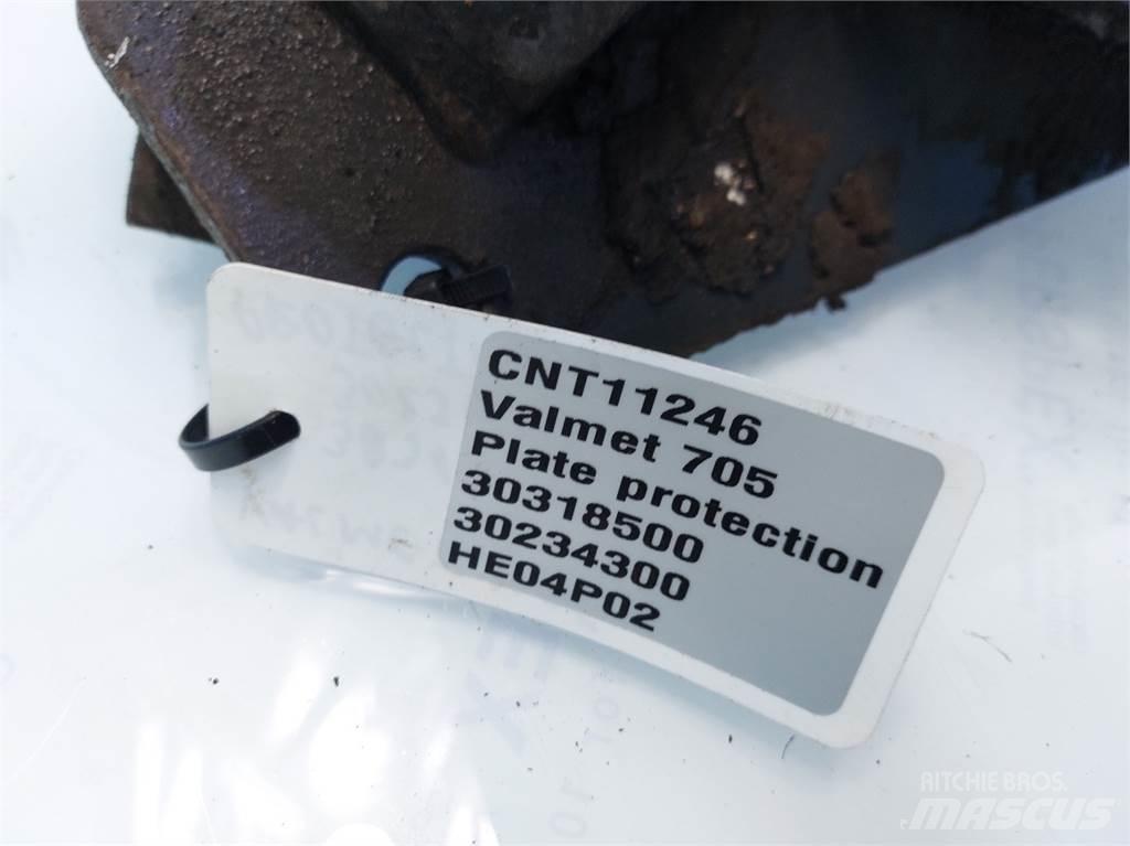 Valmet 705 Lisävarusteet ja komponentit