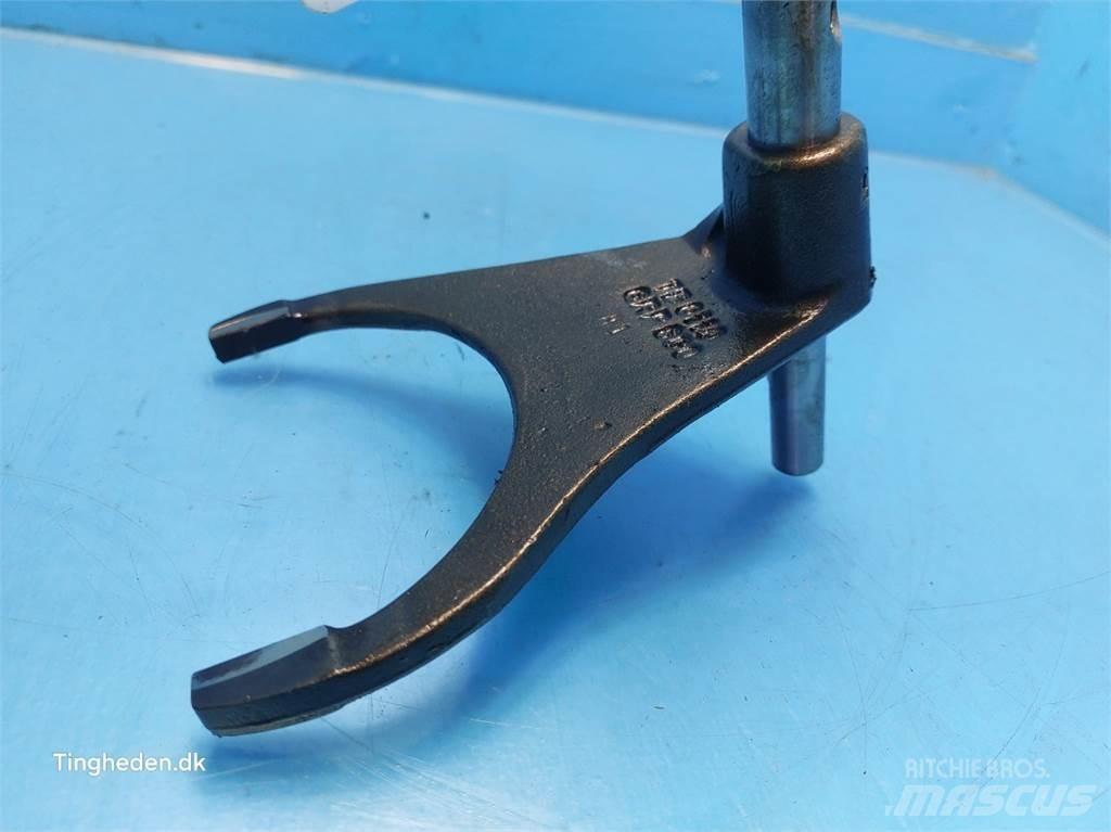 Valmet 8050 Vaihteisto