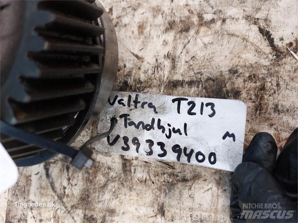 Valtra T213 Vaihteisto
