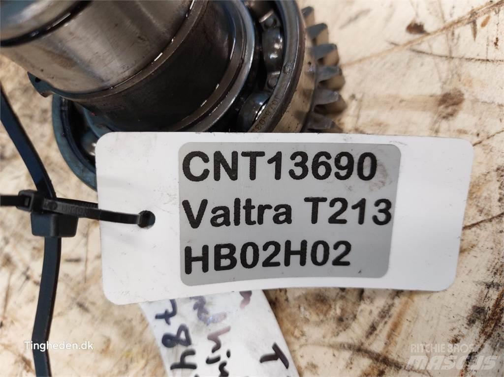 Valtra T213 Vaihteisto