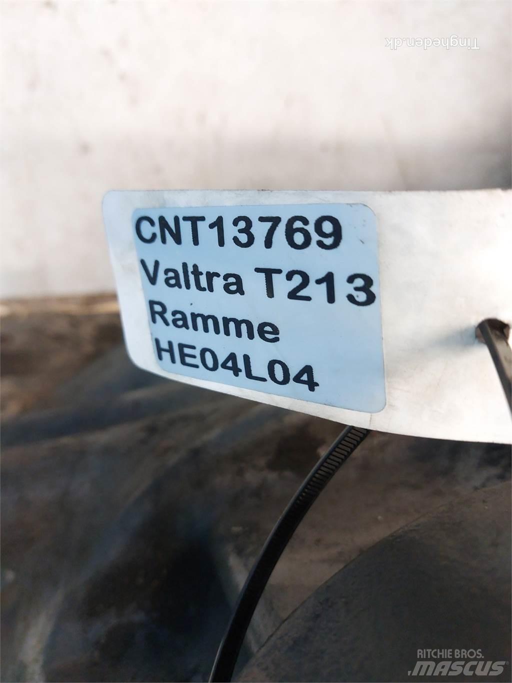 Valtra T213 Lisävarusteet ja komponentit