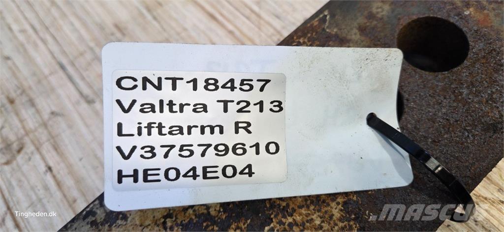 Valtra T213 Lisävarusteet ja komponentit