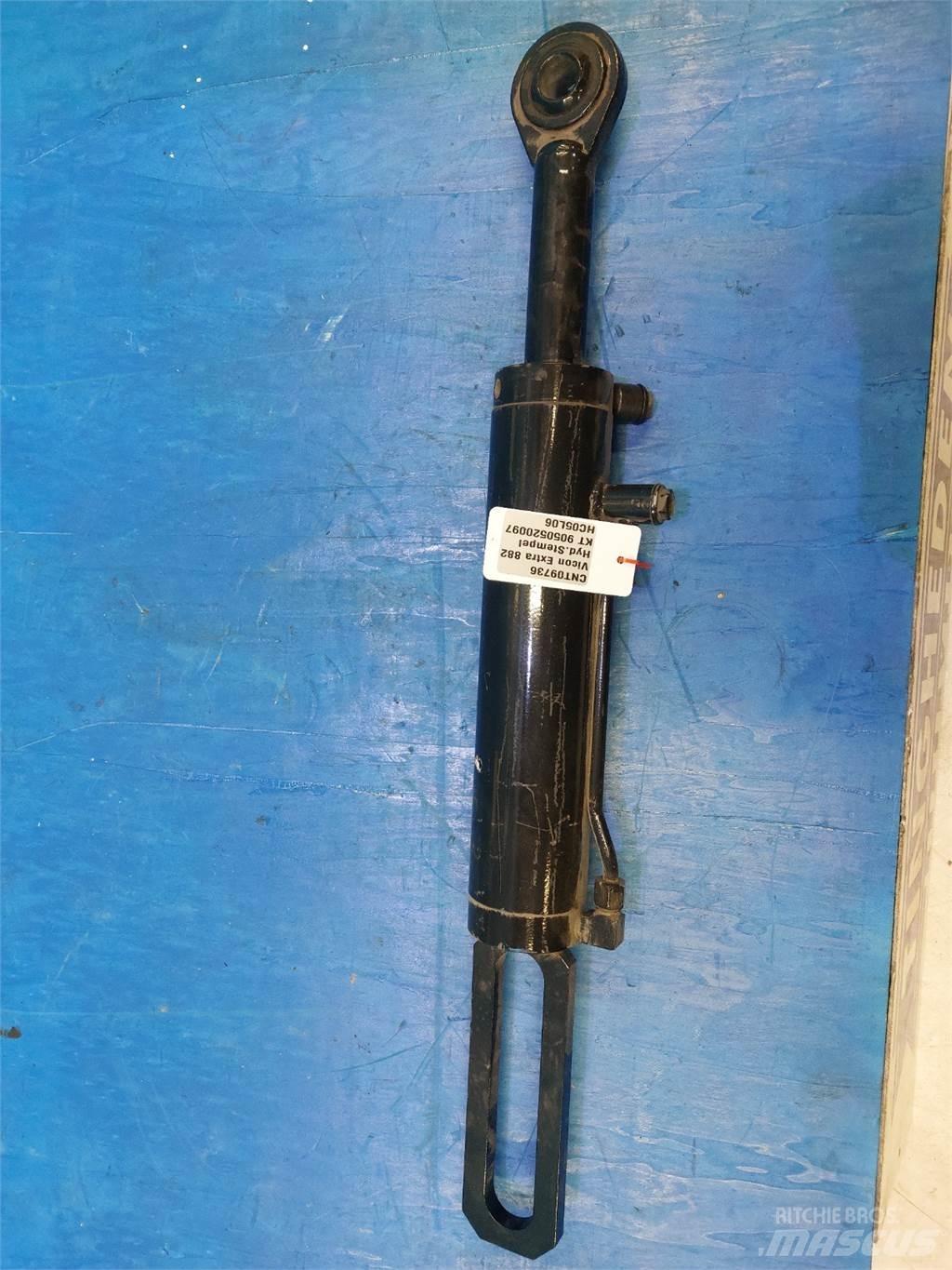 Vicon Extra 832 Niittokoneet
