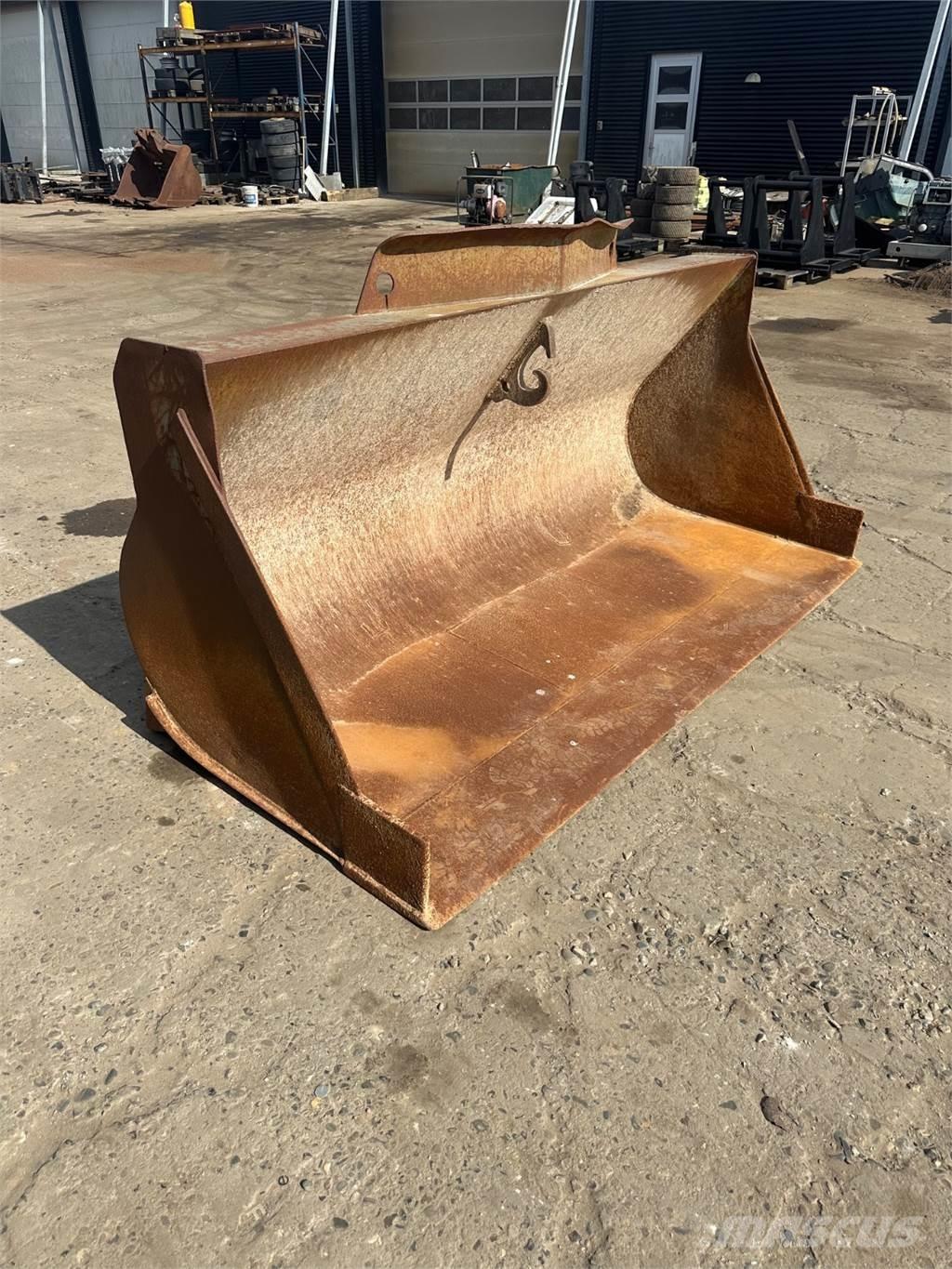 Volvo 2500mm Puskulevyt