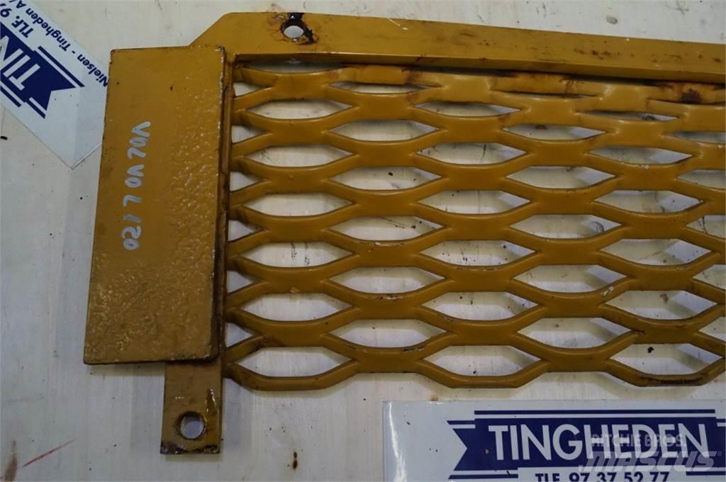 Volvo L120 Seulakauhat