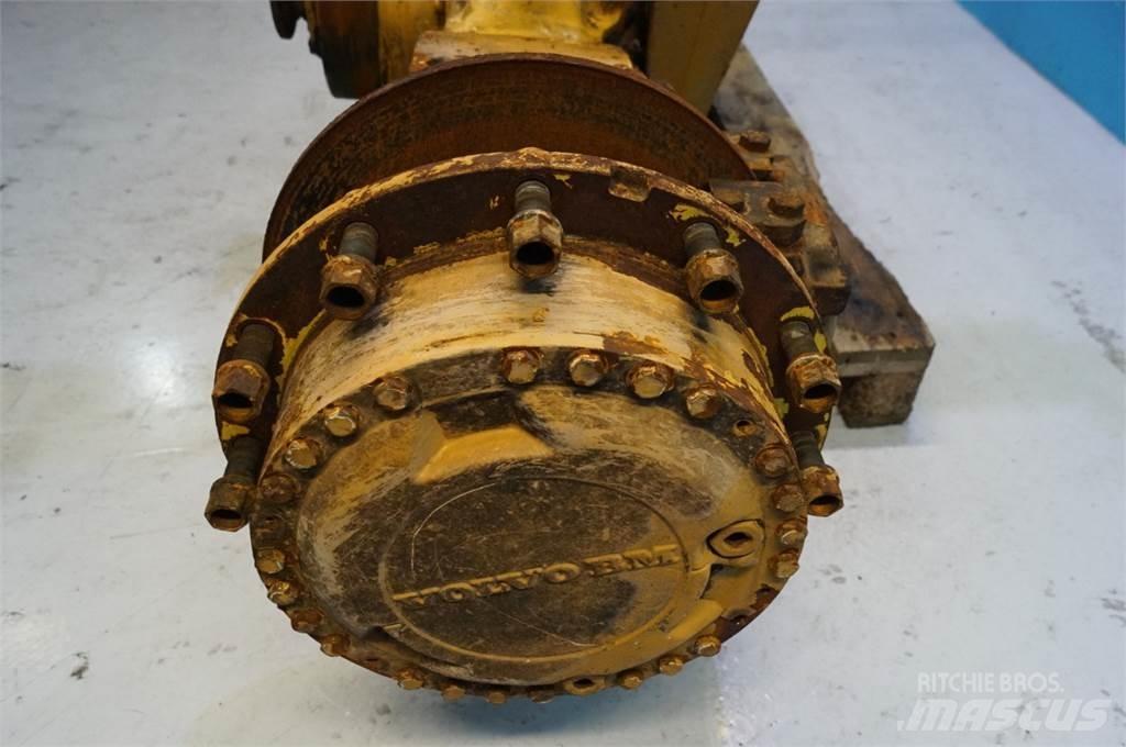 Volvo L120 Akselit