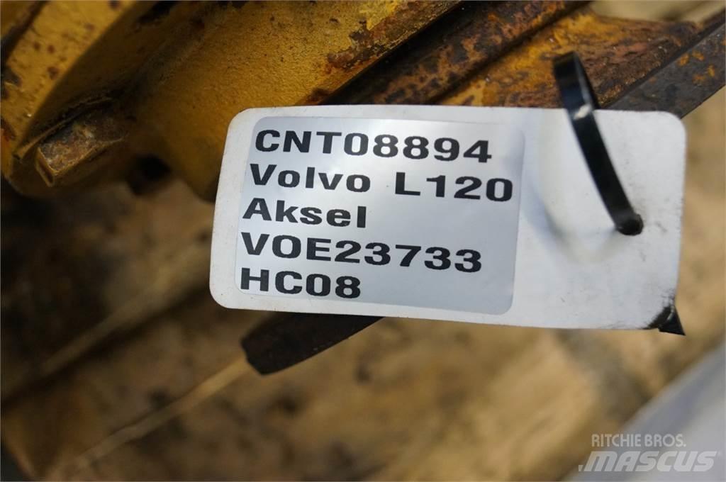 Volvo L120 Akselit