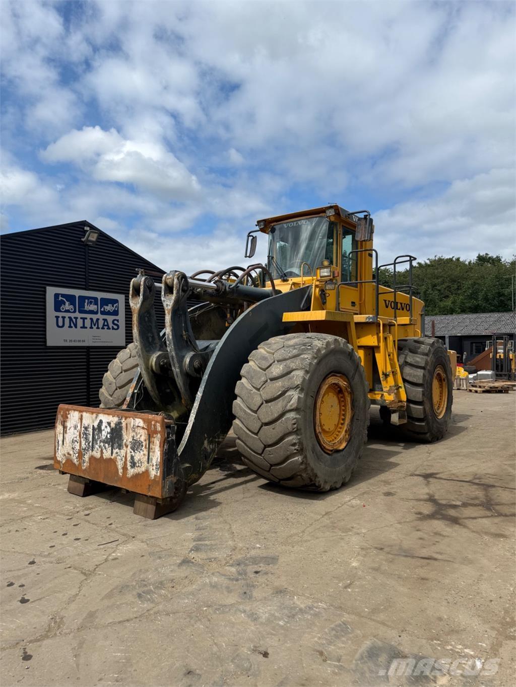 Volvo L330D Pyöräkuormaajat