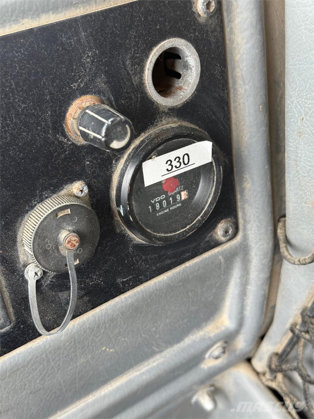 Volvo L330D Pyöräkuormaajat