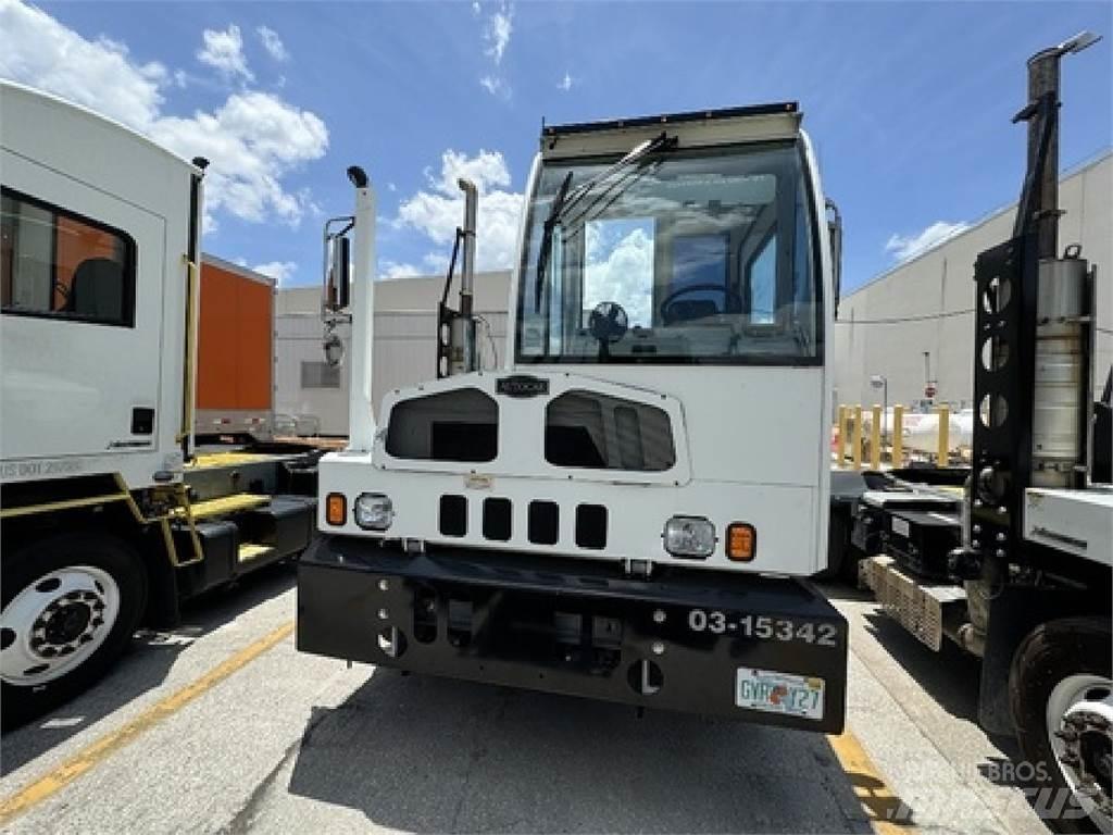 Autocar ACTT42 Terminaalitraktorit