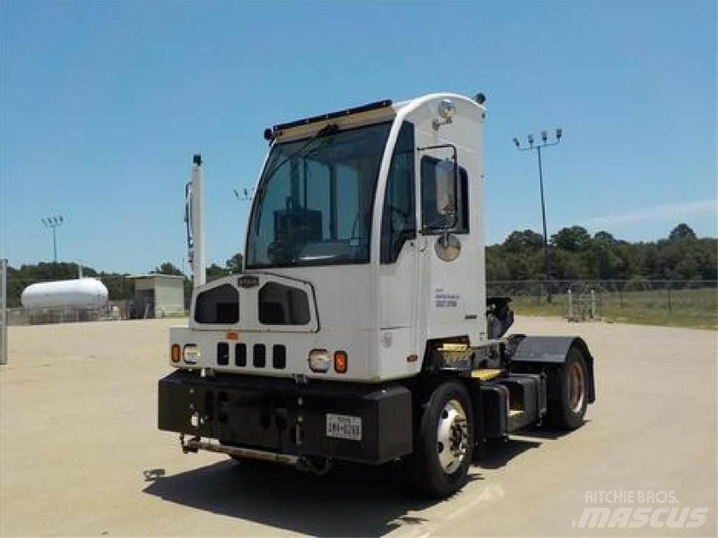 Autocar ACTT42 Terminaalitraktorit