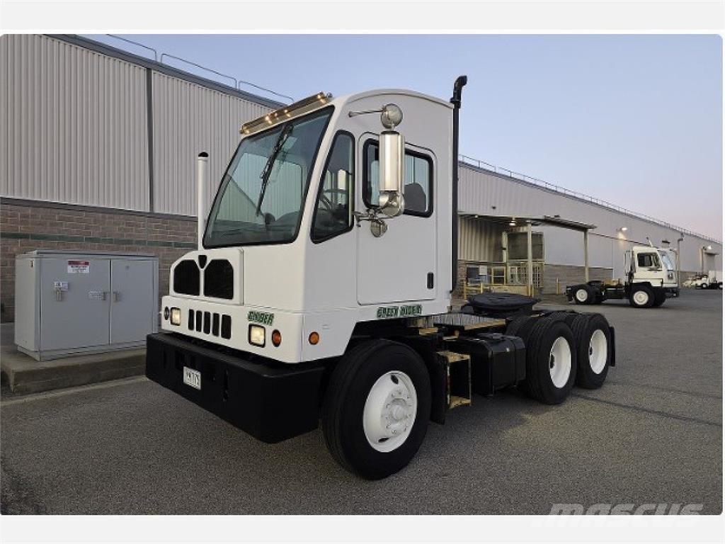 Autocar ACTT64 Terminaalitraktorit