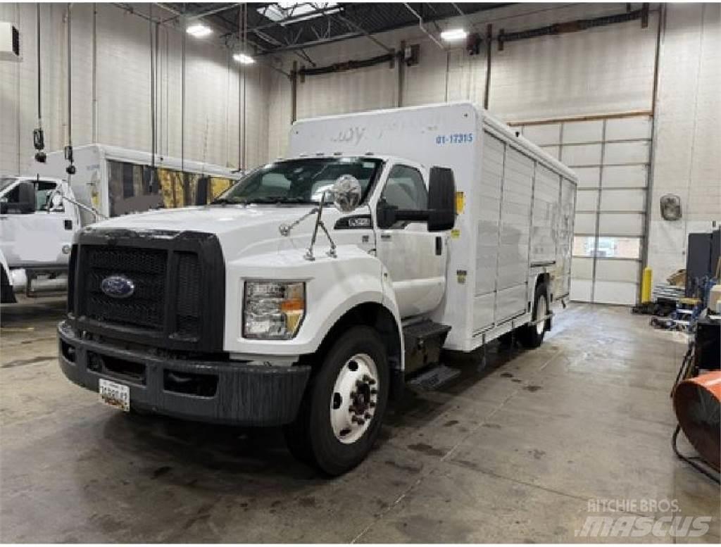 Ford F650 Juomien jakeluautot