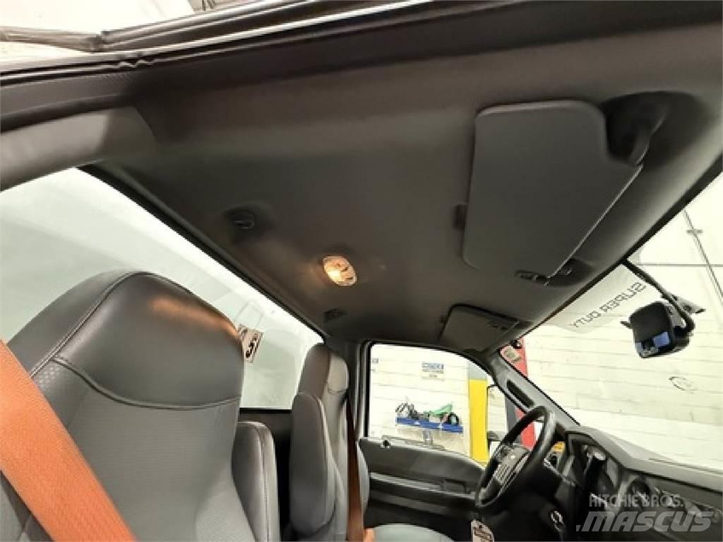Ford F650 Juomien jakeluautot
