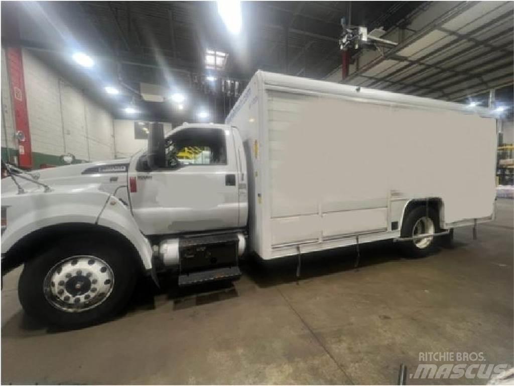 Ford F650 Juomien jakeluautot