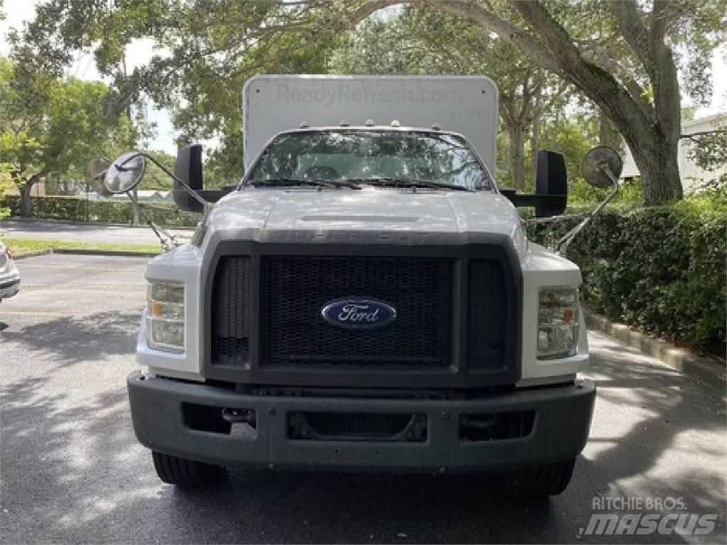 Ford F650 Juomien jakeluautot