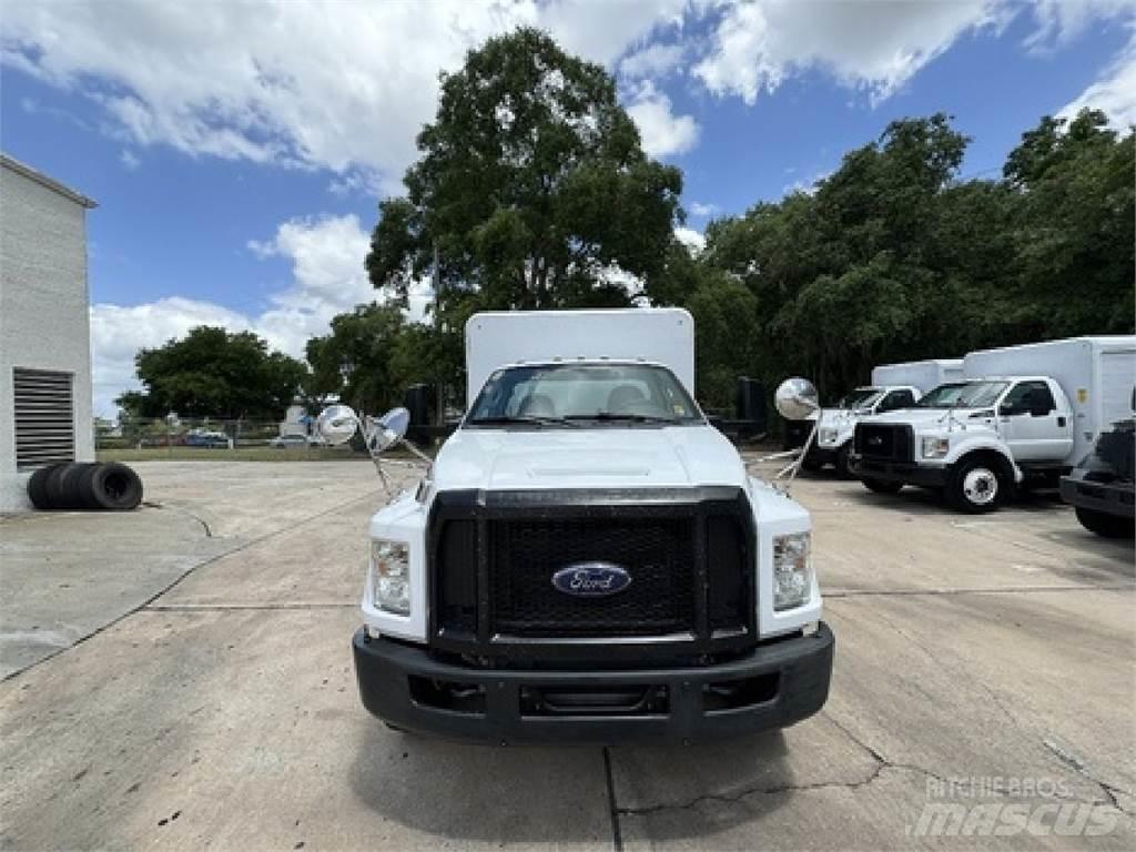 Ford F650 Juomien jakeluautot