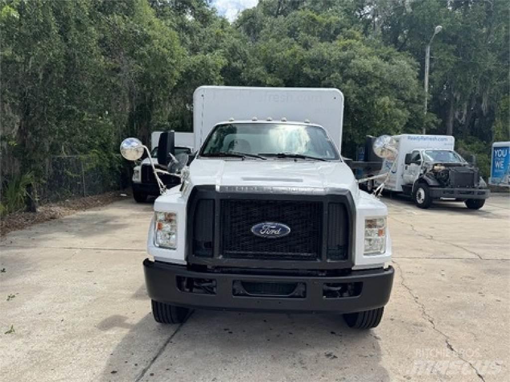 Ford F650 Juomien jakeluautot