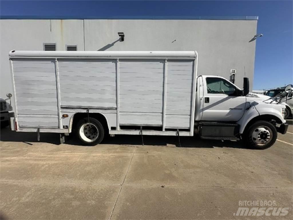 Ford F650 Juomien jakeluautot