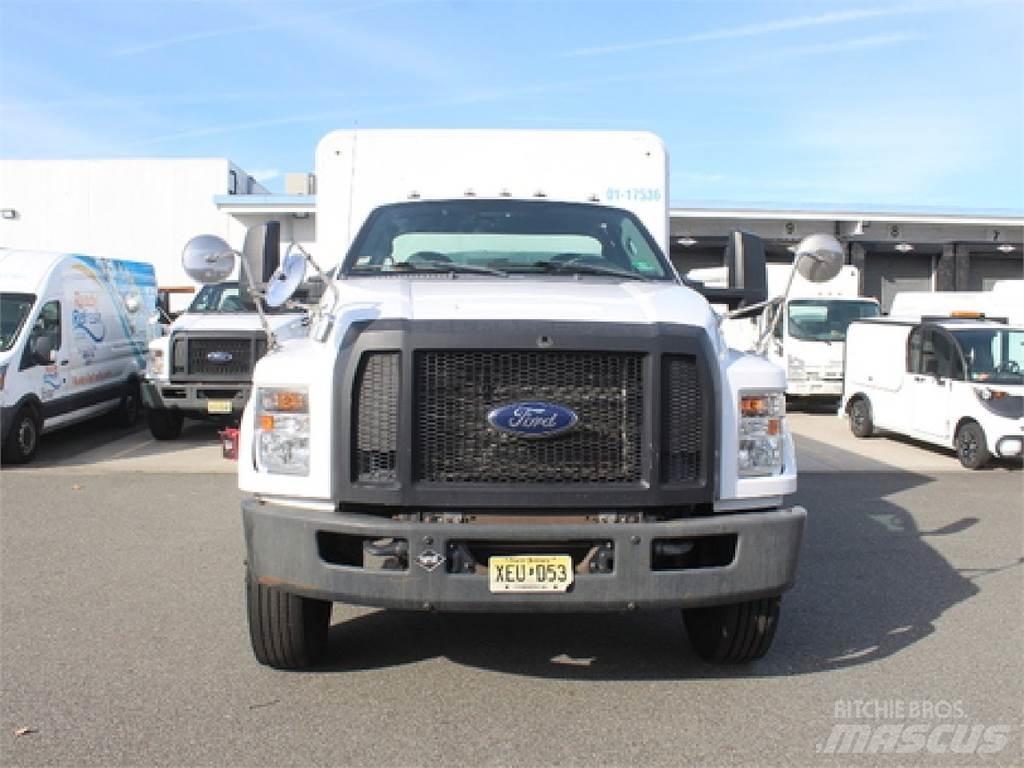 Ford F650 Juomien jakeluautot