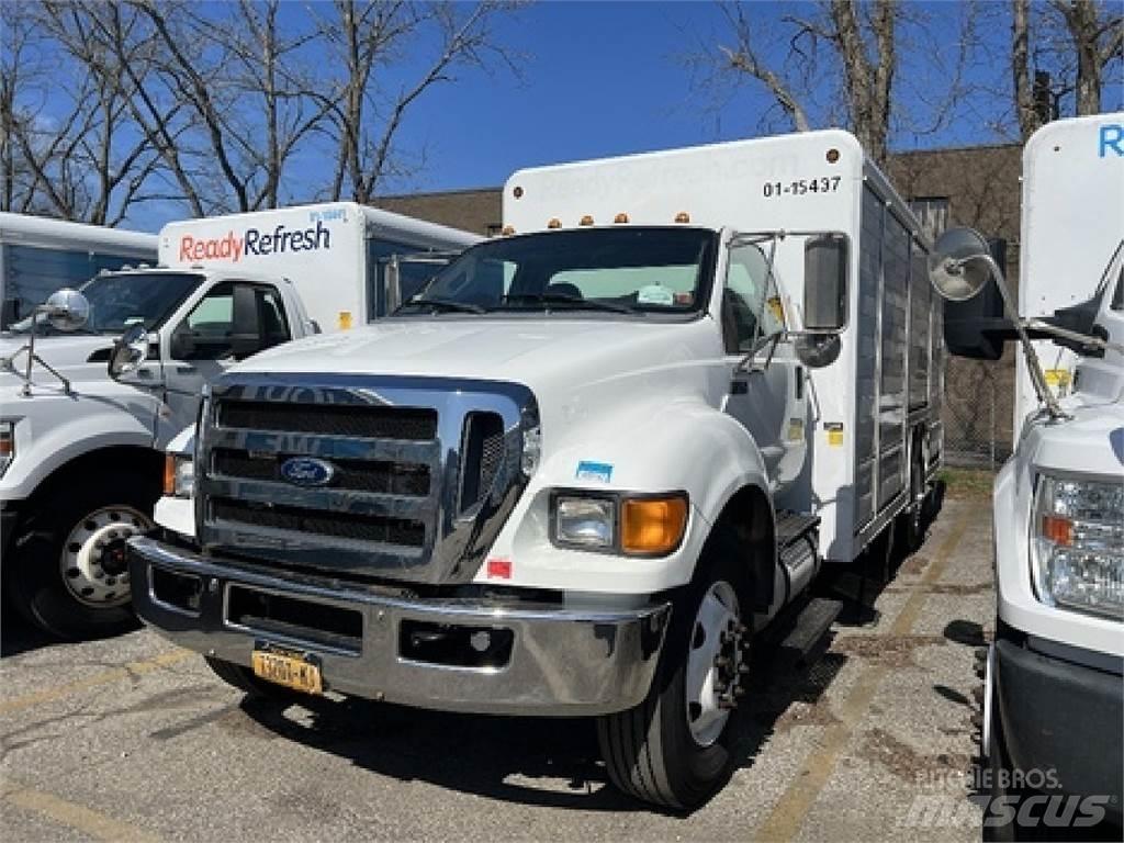 Ford F750 Umpikorikuorma-autot