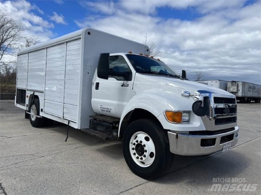 Ford F750 Juomien jakeluautot
