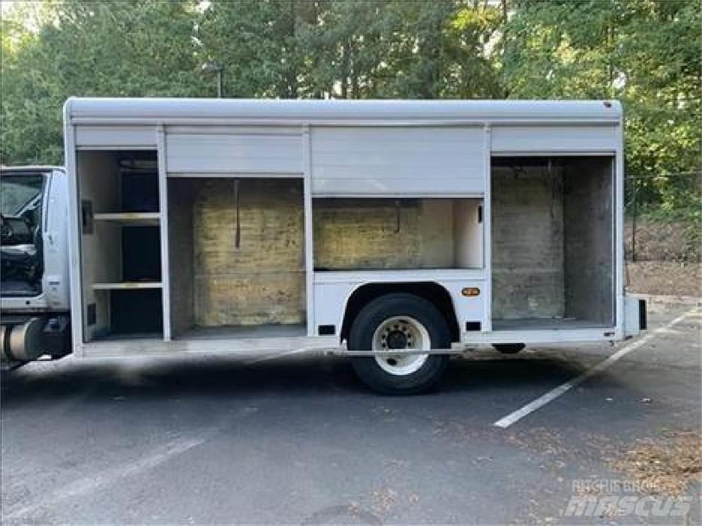 Ford F750 Juomien jakeluautot