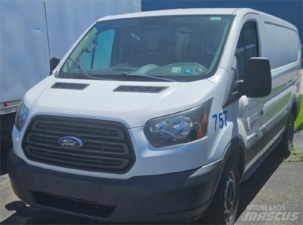 Ford Transit 150 Pakettiautot