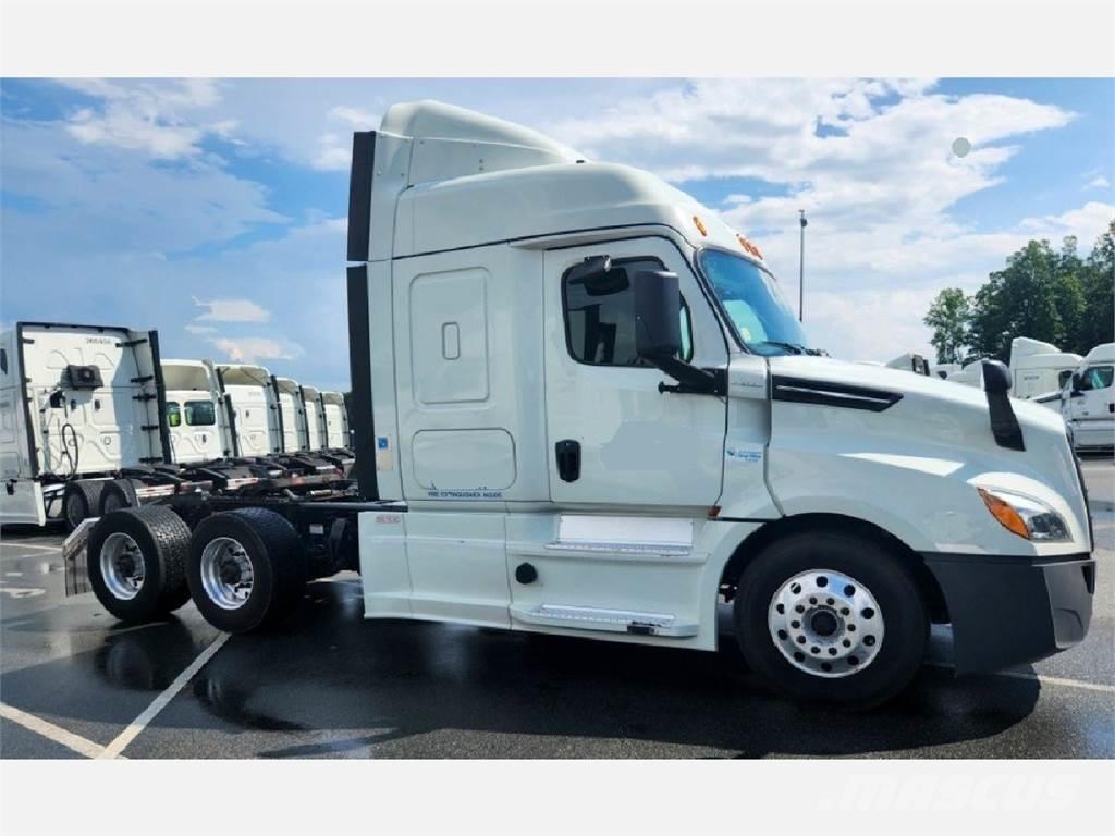 Freightliner 126 Vetopöytäautot