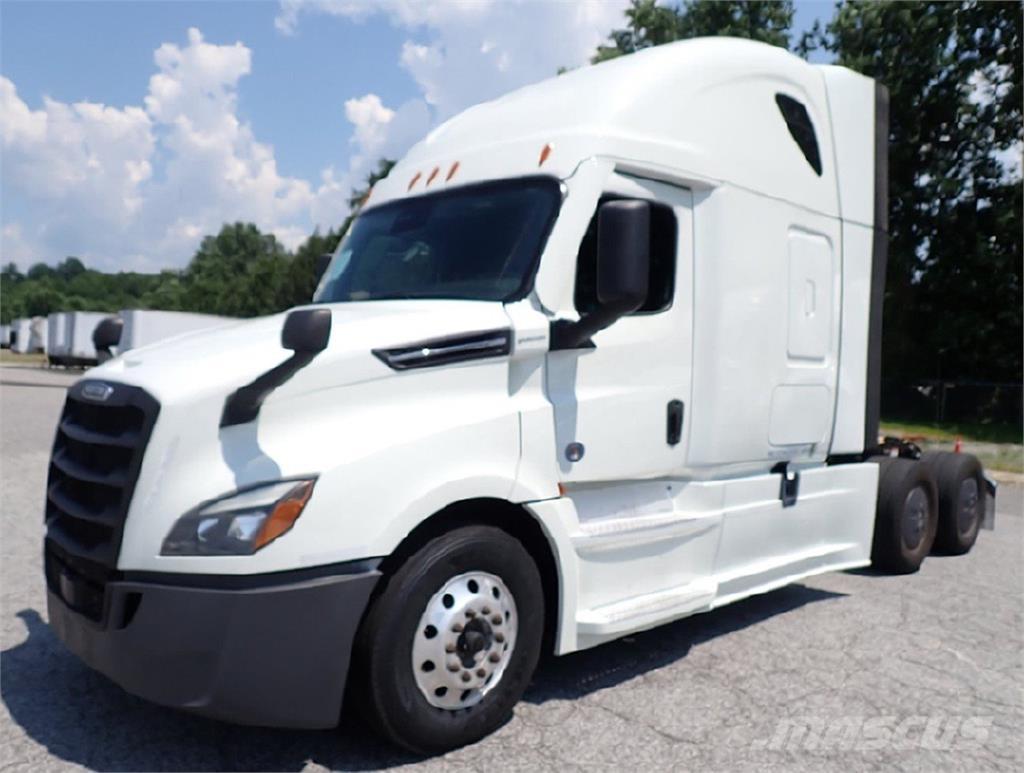 Freightliner 126 Vetopöytäautot
