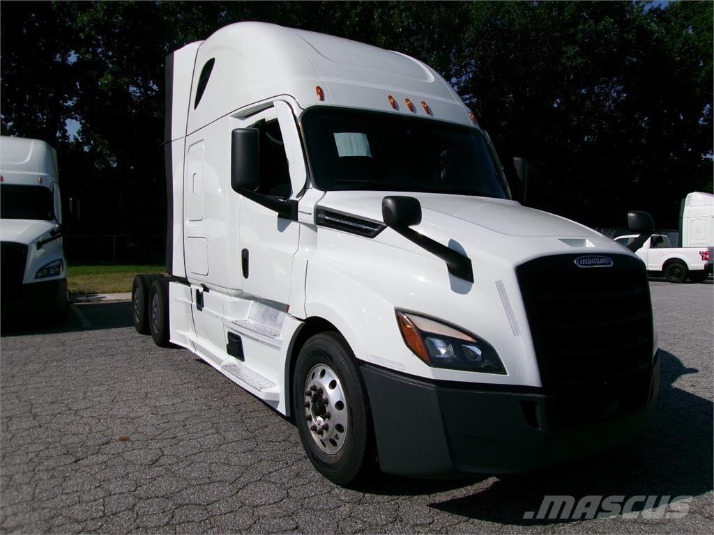 Freightliner 126 Vetopöytäautot