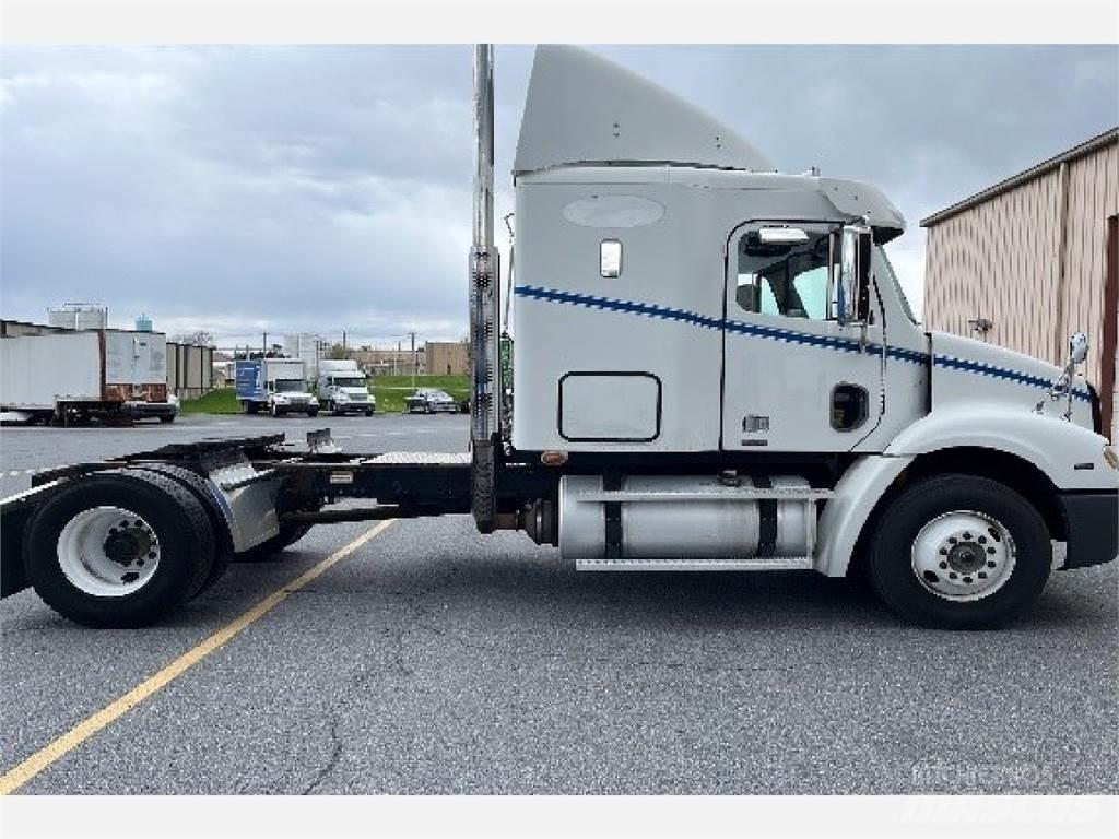 Freightliner C112 Vetopöytäautot