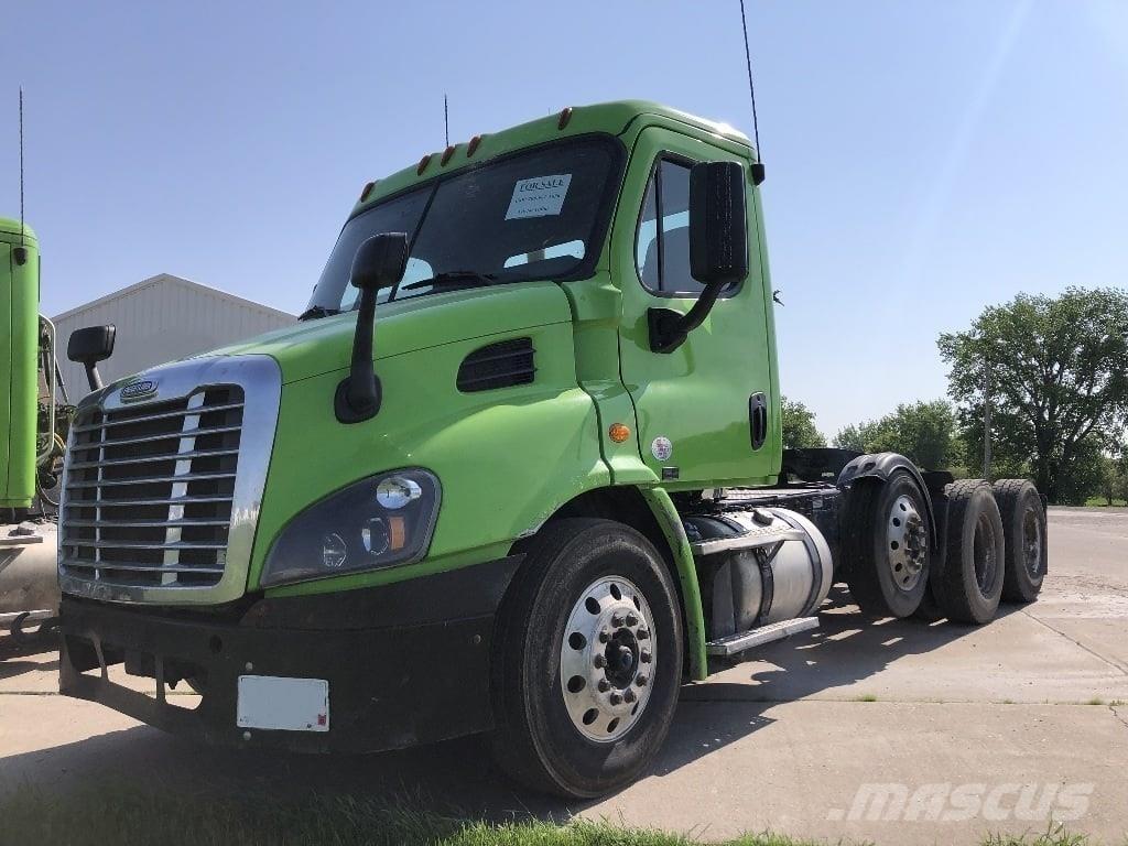 Freightliner CA113 Vetopöytäautot