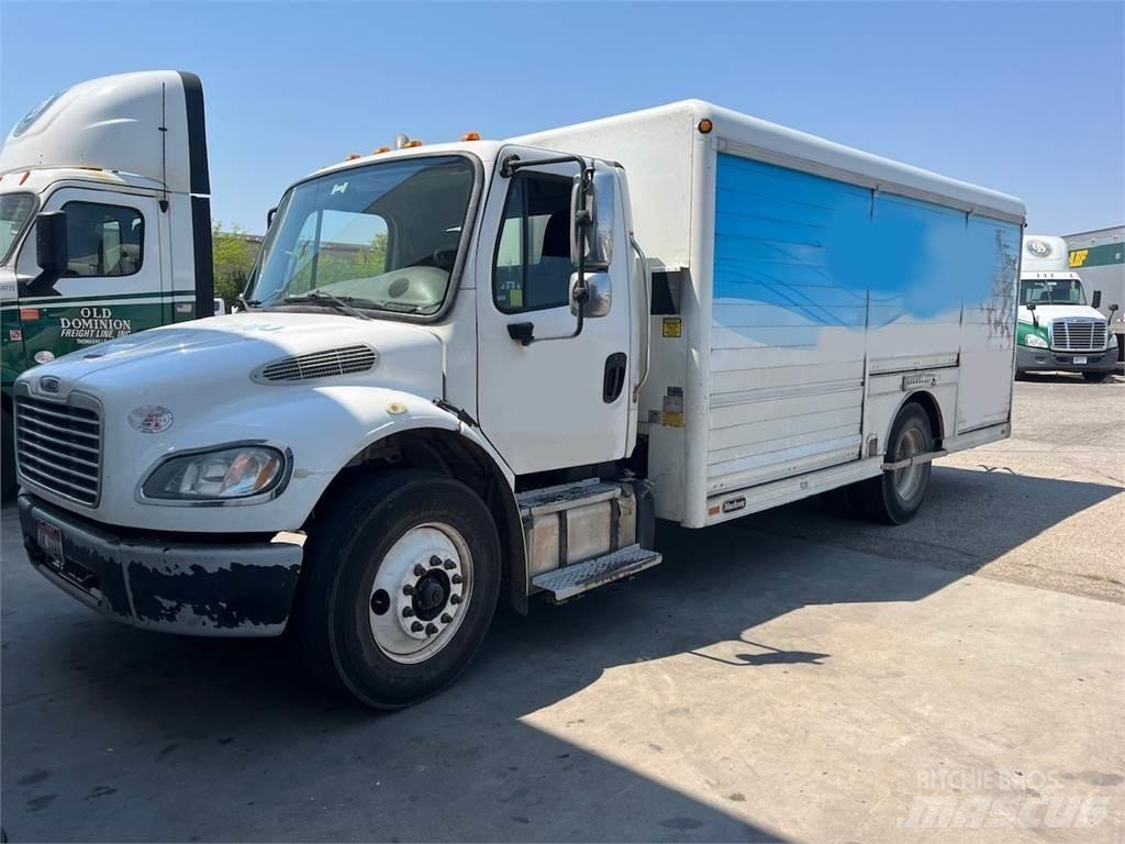 Freightliner M2 Juomien jakeluautot