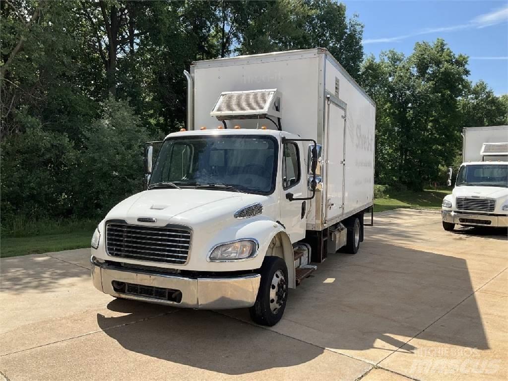 Freightliner M2-106 Umpikorikuorma-autot