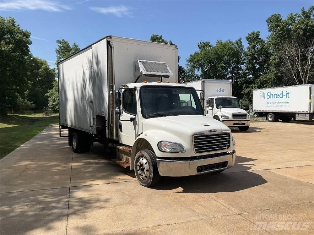 Freightliner M2-106 Umpikorikuorma-autot