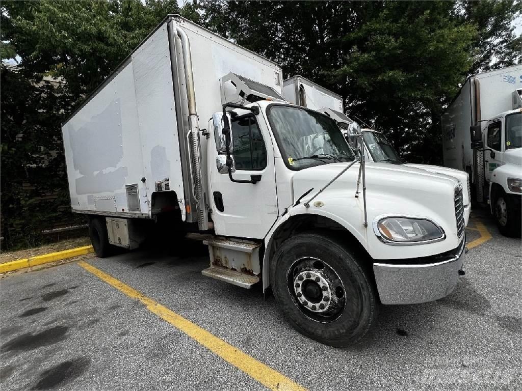 Freightliner M2-106 Umpikorikuorma-autot