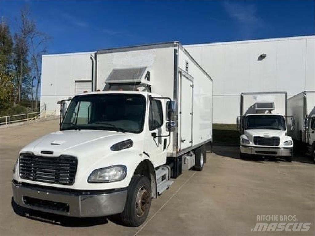 Freightliner M2-106 Umpikorikuorma-autot
