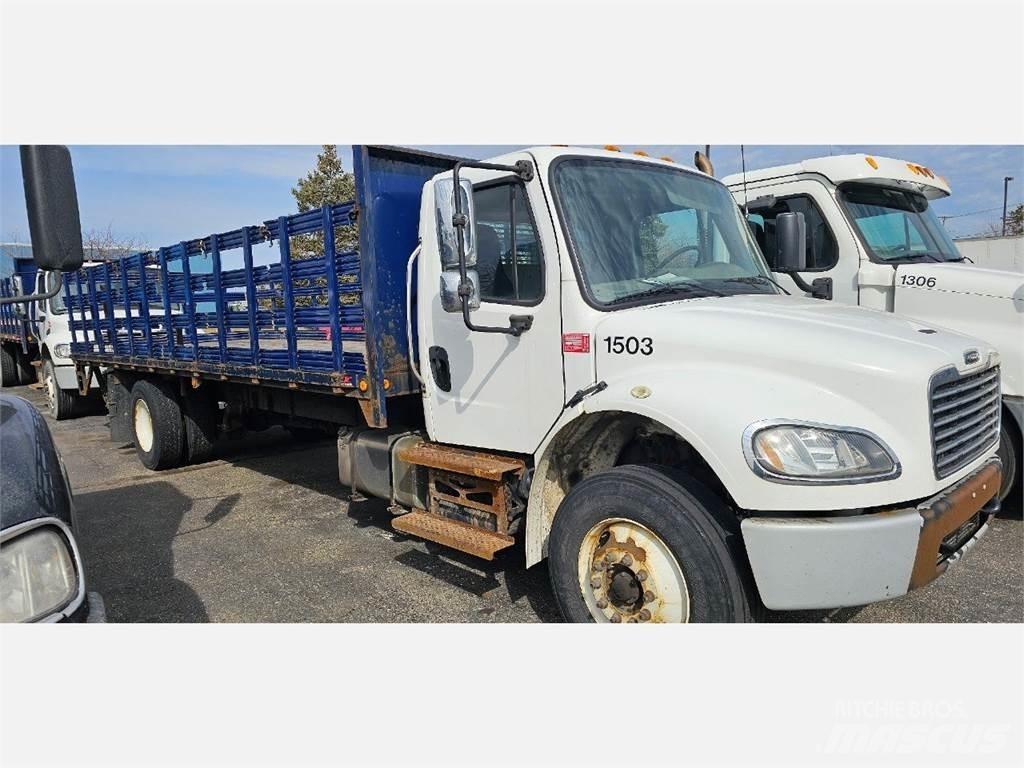 Freightliner M2 106 Lava-kuorma-autot