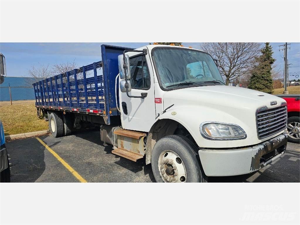 Freightliner M2 106 Lava-kuorma-autot