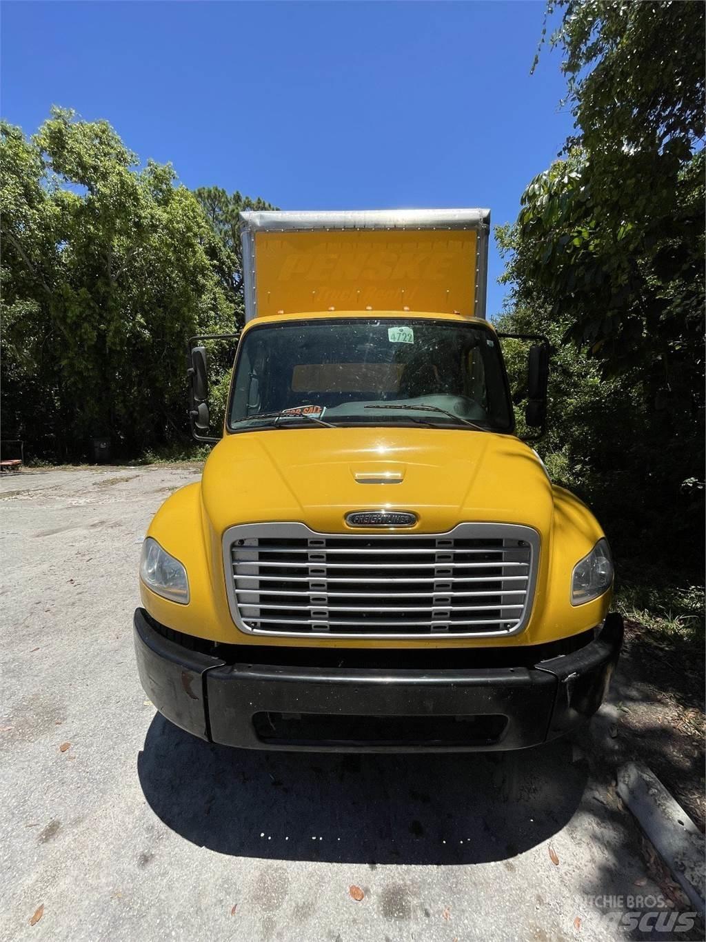 Freightliner M2 106 Umpikorikuorma-autot