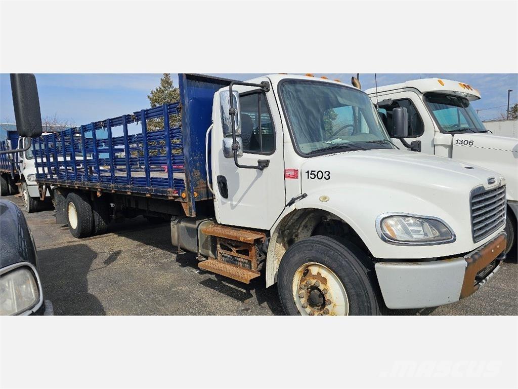 Freightliner M2 106 Lava-kuorma-autot