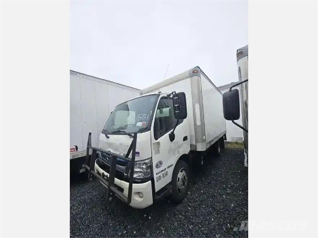 Hino 195 Umpikorikuorma-autot