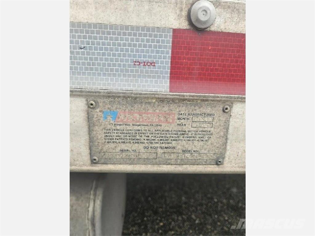 Hino 268 Umpikorikuorma-autot