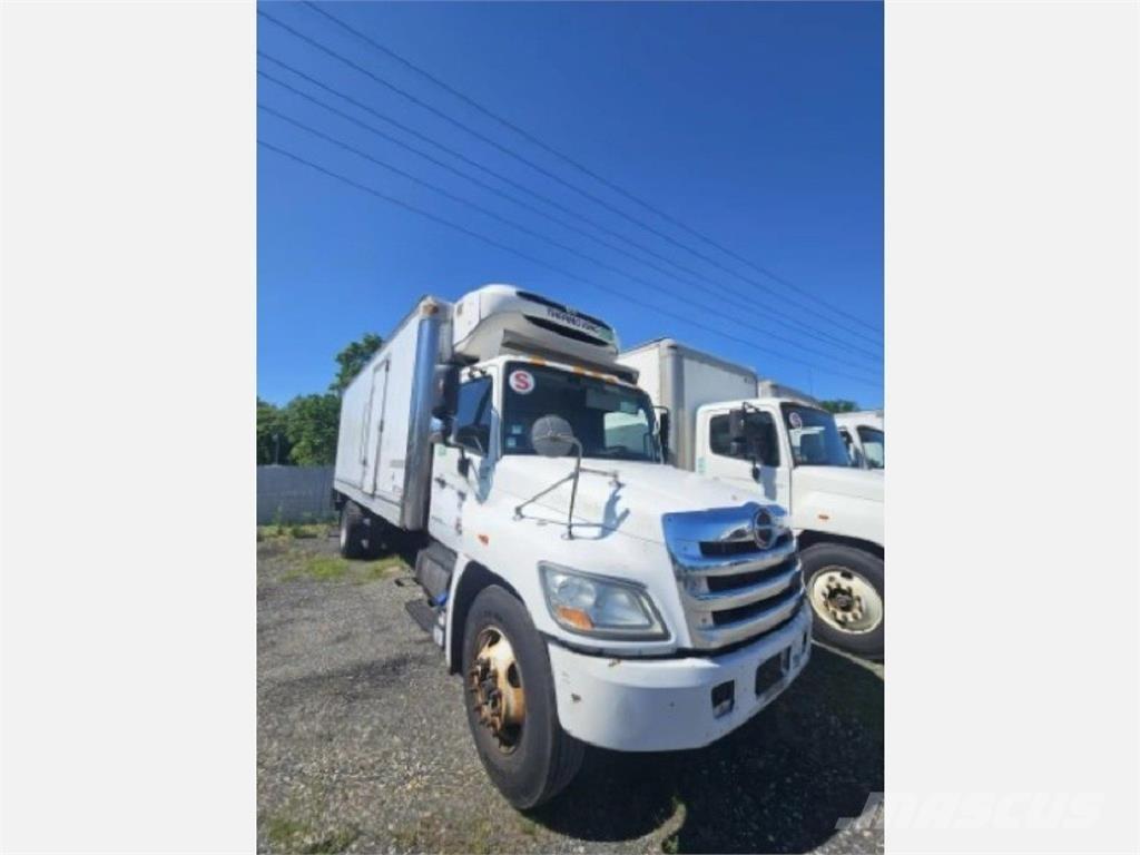 Hino 268 Kylmä-/Lämpökori kuorma-autot
