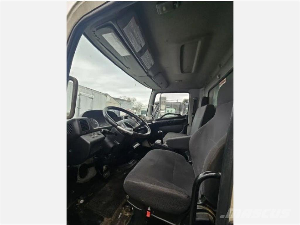 Hino 268 Kylmä-/Lämpökori kuorma-autot