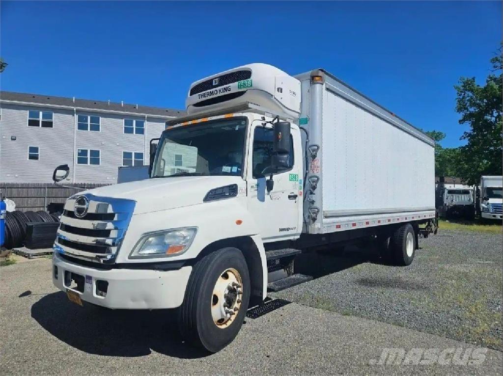 Hino 268 Kylmä-/Lämpökori kuorma-autot