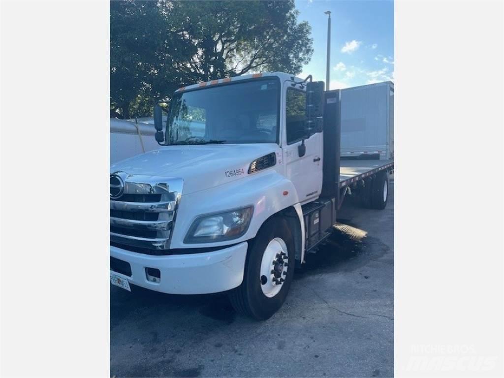 Hino 338 Lava-kuorma-autot
